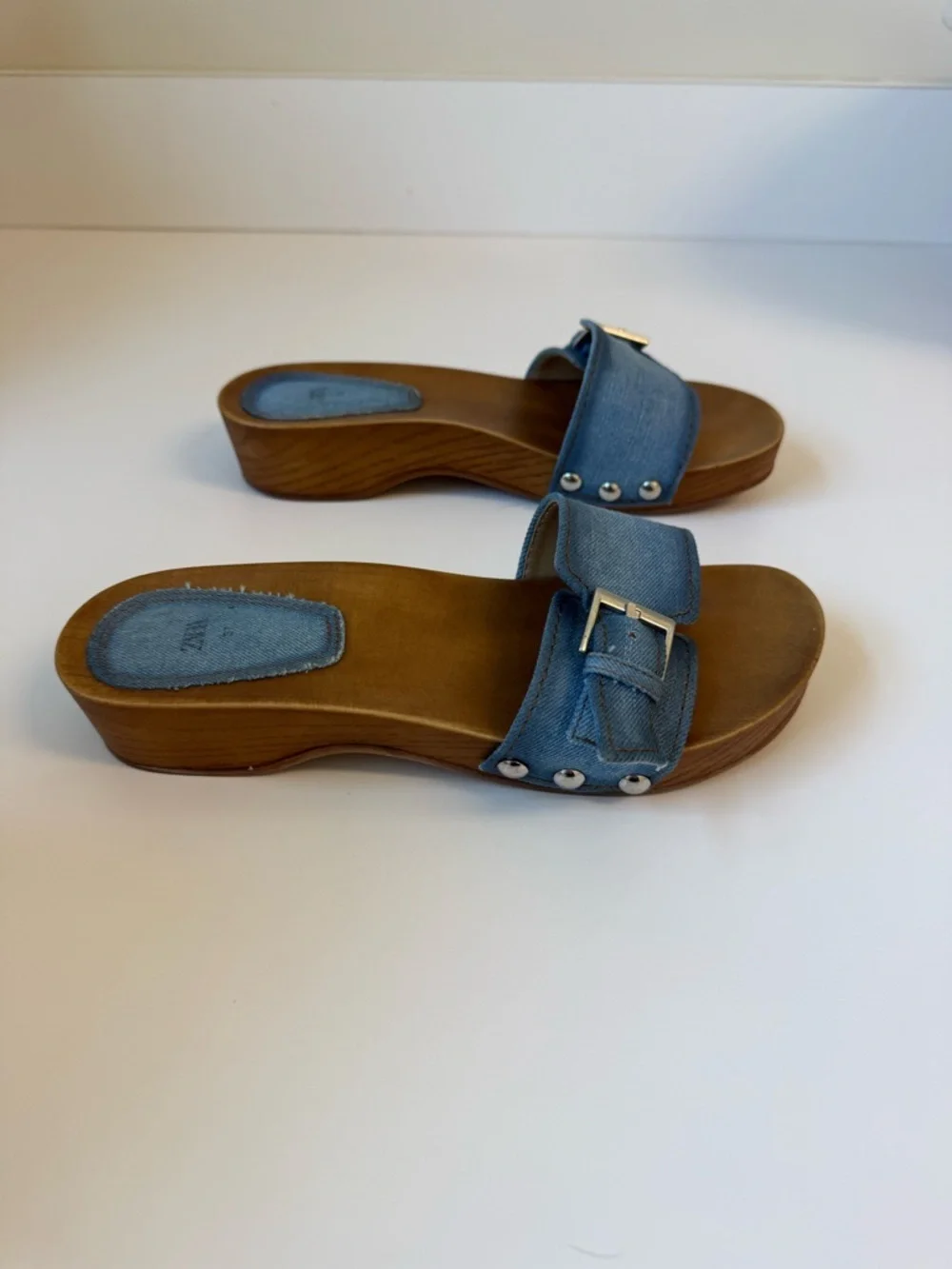 Zara Denim Buckle Slide Sandals. Size 7. Excellent Condition. - Picture 5 of 7